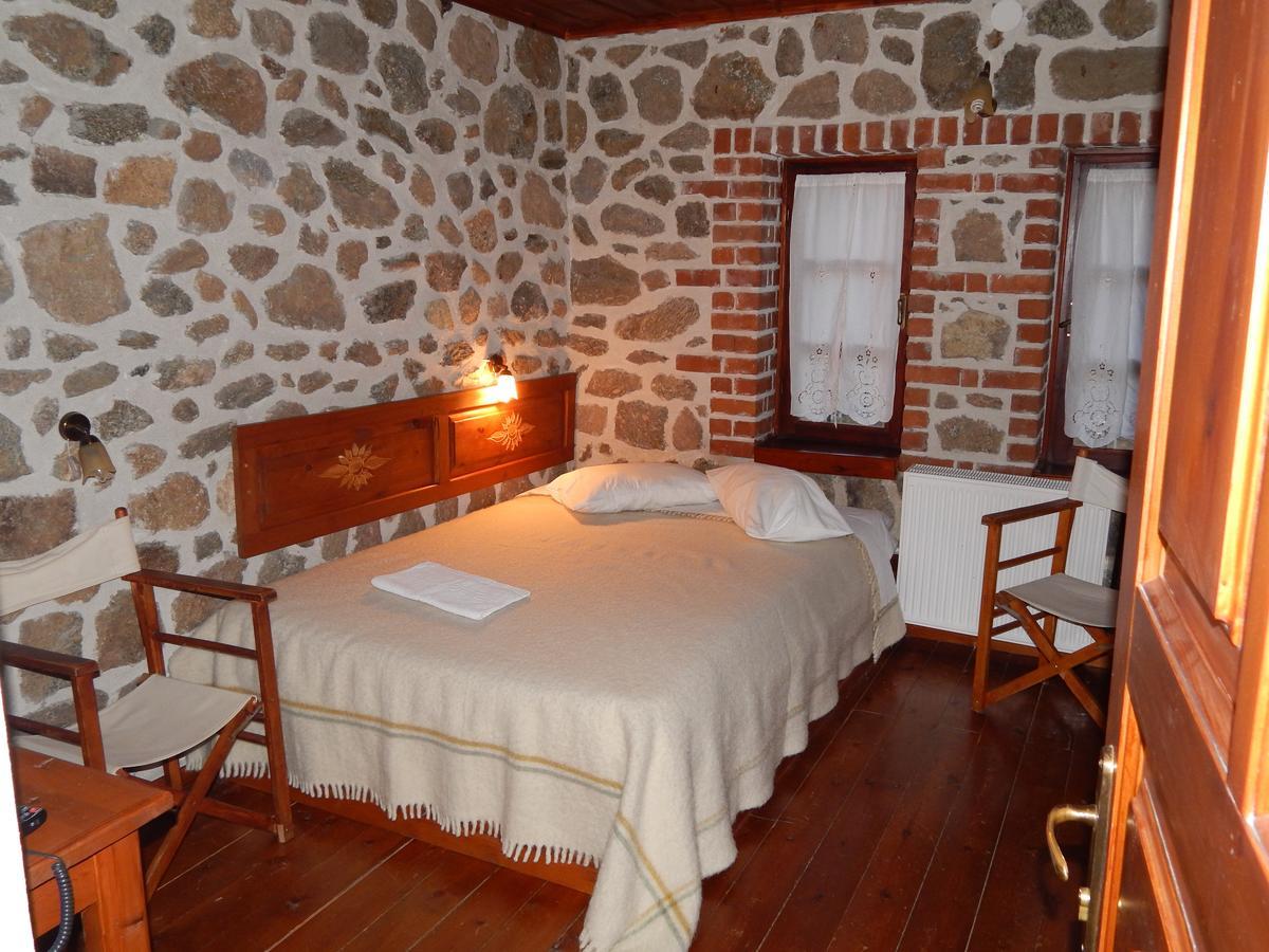 Ξενώνας Αριάδνη - Guesthouse Ariadni Lemos Exterior foto